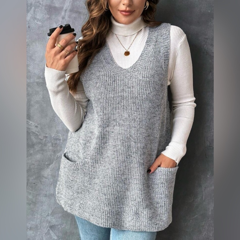 Gray Women's Sleeveless Sweater